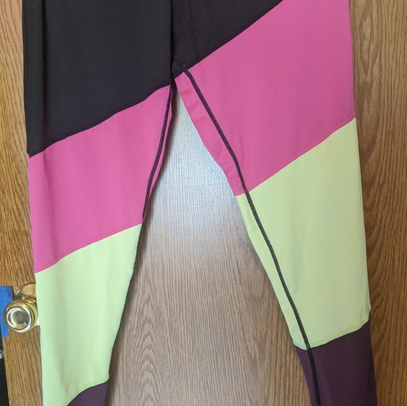 Neon Stripe Everlast Sports Bra & Leggings Set - XXL/18½ - Picture 3 of 3